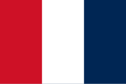 Tricolor de 1790 (rojo junto al asta)